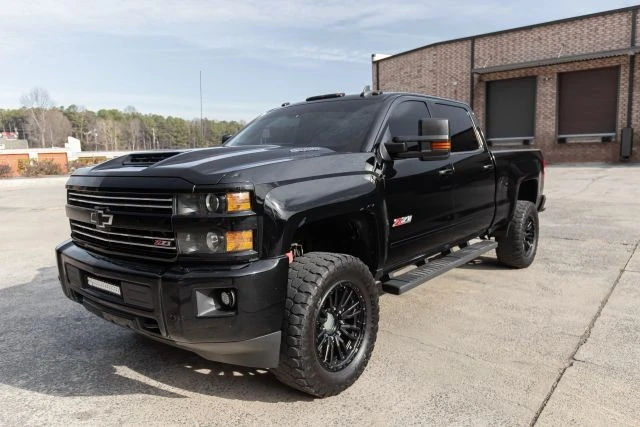 2018 Chevrolet Silverado Heavy Duty 3rd Gen - Image 10 of 21