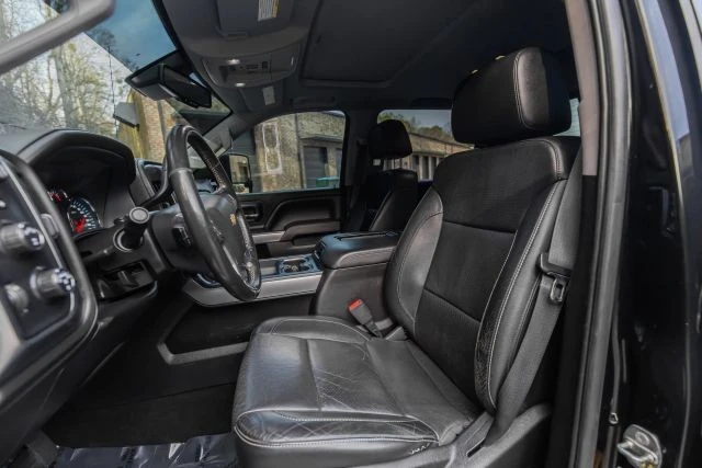 2018 Chevrolet Silverado Heavy Duty 3rd Gen - Image 20 of 21