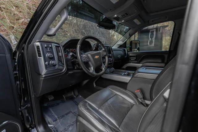 2018 Chevrolet Silverado Heavy Duty 3rd Gen - Image 18 of 21