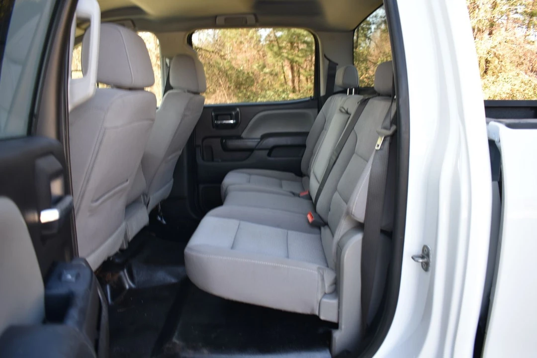 2018 Chevrolet Silverado Heavy Duty 3rd Gen - Image 11 of 20