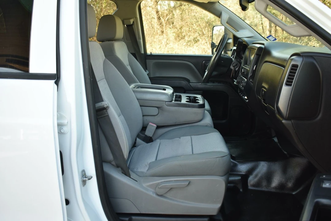 2018 Chevrolet Silverado Heavy Duty 3rd Gen - Image 16 of 20
