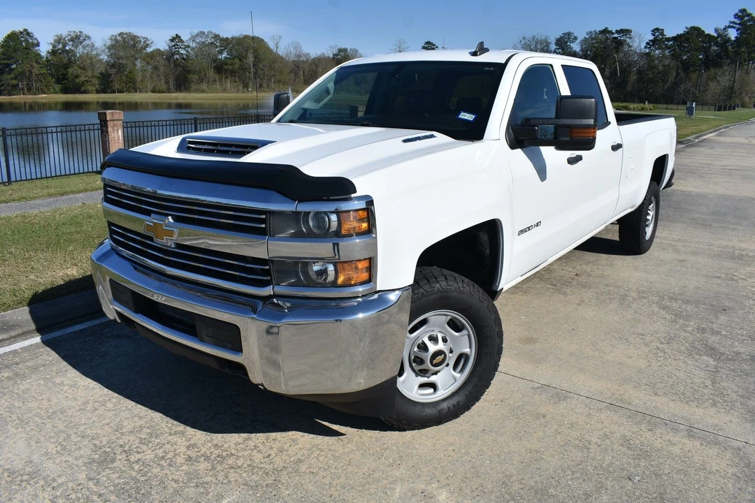 2018 Chevrolet Silverado Heavy Duty 3rd Gen - Image 6 of 12