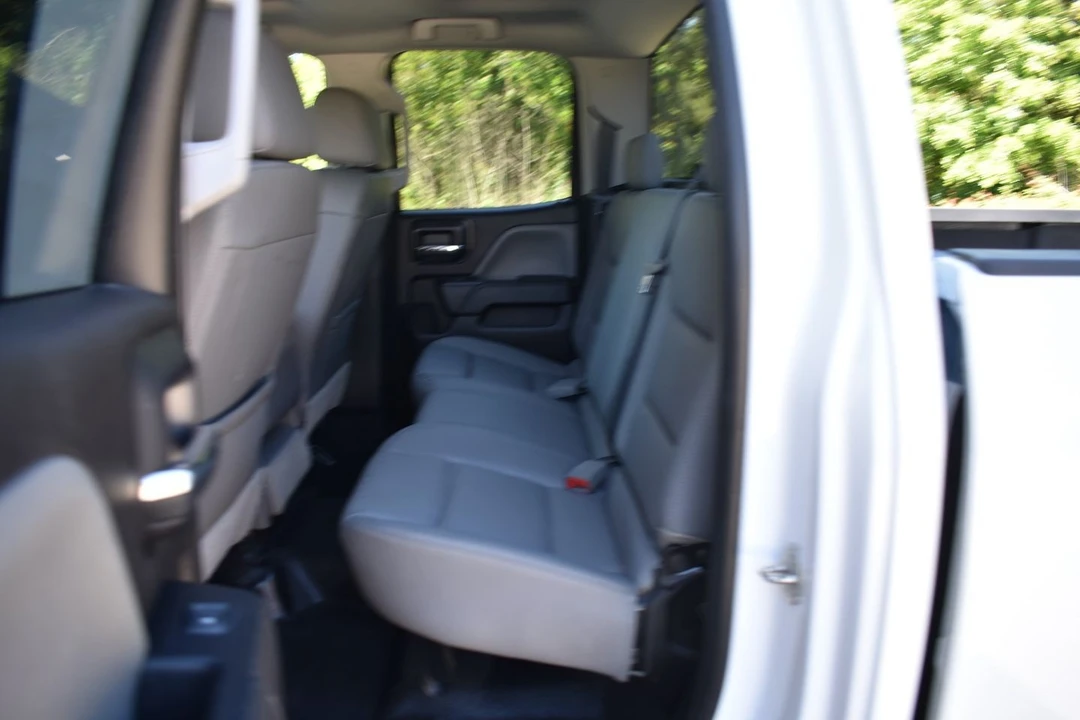 2018 Chevrolet Silverado Heavy Duty 3rd Gen - Image 11 of 21