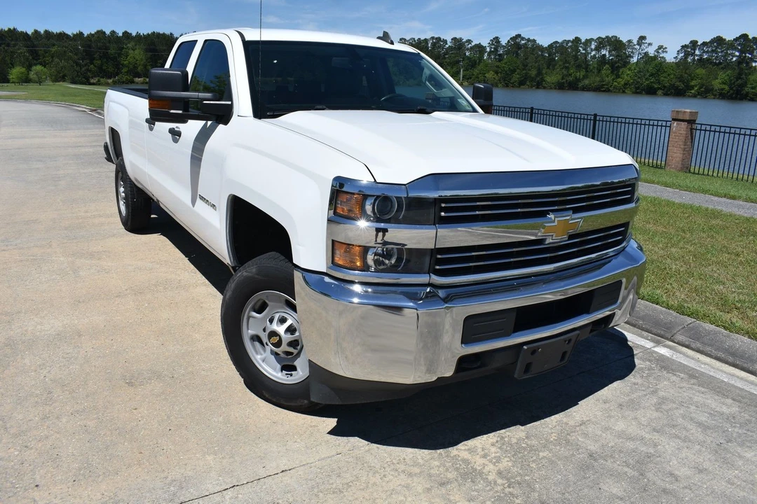 2018 Chevrolet Silverado Heavy Duty 3rd Gen - Image 2 of 21