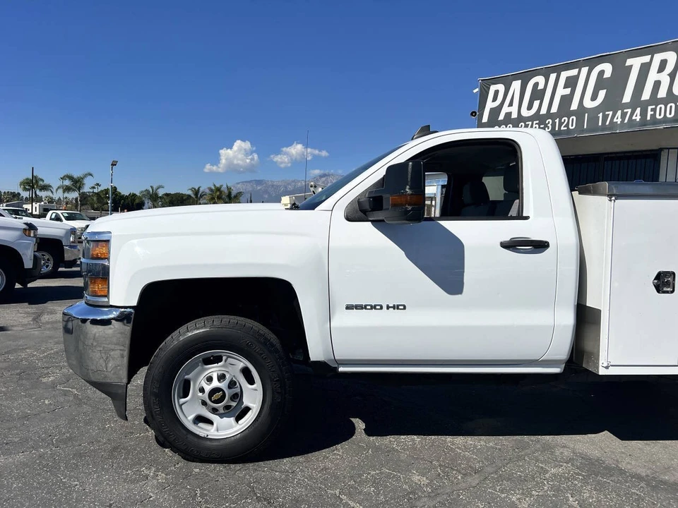 2018 Chevrolet Silverado 2nd Gen - Image 16 of 21