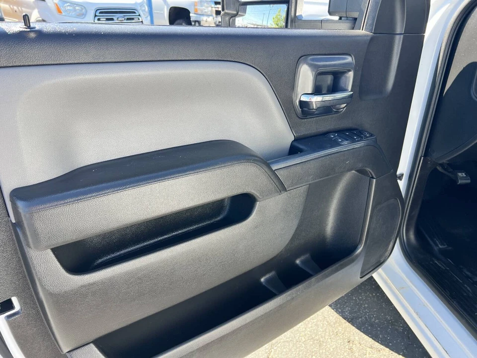 2018 Chevrolet Silverado 2nd Gen - Image 17 of 21