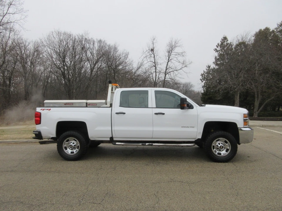 2018 Chevrolet Silverado Heavy Duty 3rd Gen - Image 6 of 21