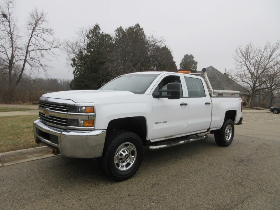2018 Chevrolet Silverado Heavy Duty 3rd Gen - Image 2 of 21