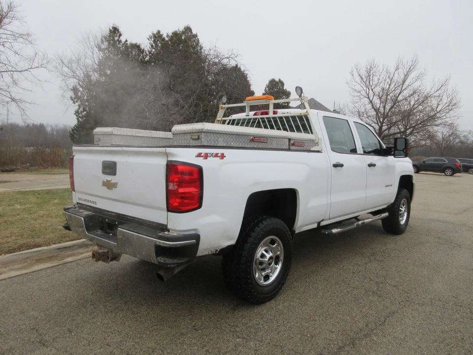 2018 Chevrolet Silverado Heavy Duty 3rd Gen - Image 10 of 21
