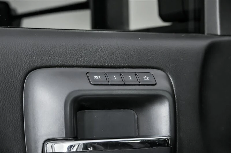 2018 Chevrolet Silverado Heavy Duty 3rd Gen - Image 20 of 21