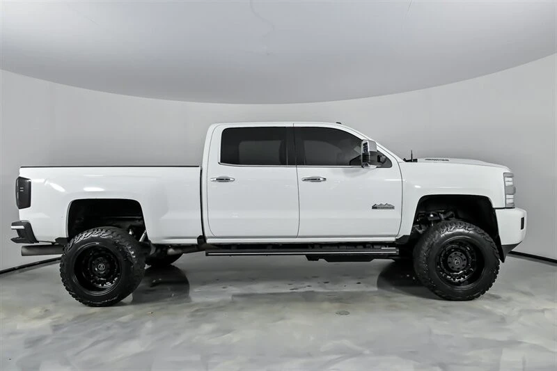 2018 Chevrolet Silverado Heavy Duty 3rd Gen - Image 14 of 21