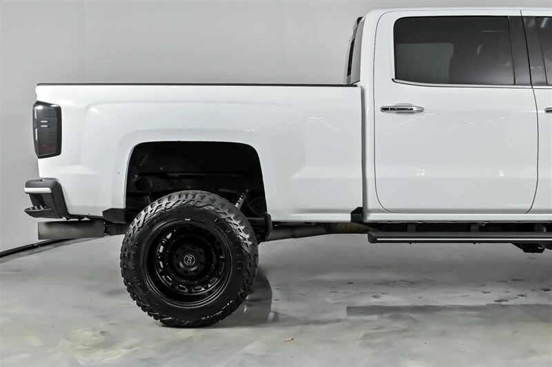 2018 Chevrolet Silverado Heavy Duty 3rd Gen - Image 13 of 21