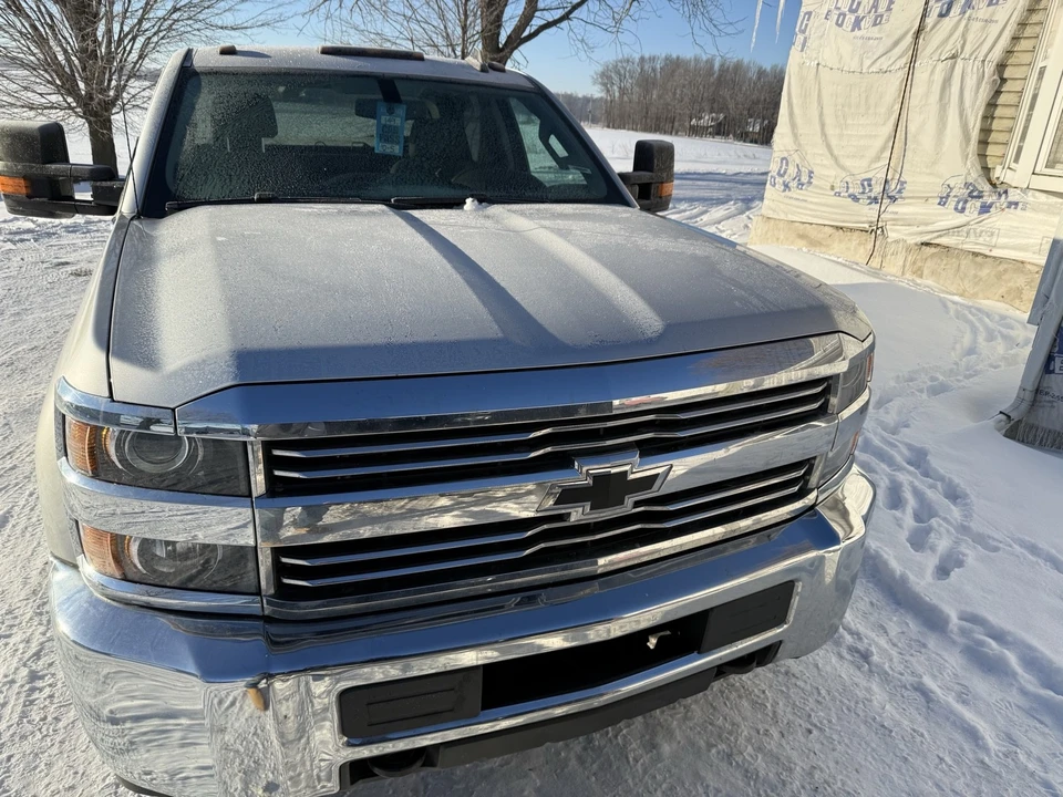 2018 Chevrolet Silverado Heavy Duty 3rd Gen - Image 4 of 15