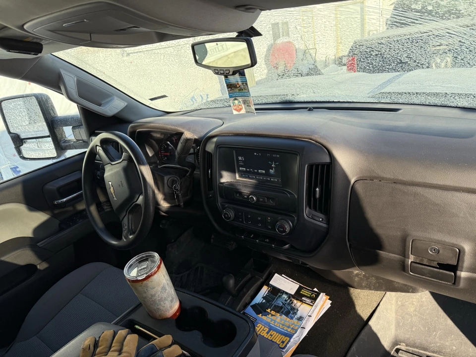 2018 Chevrolet Silverado Heavy Duty 3rd Gen - Image 10 of 15