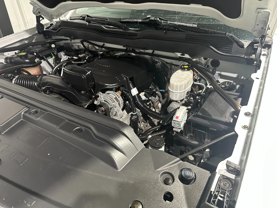 2018 Chevrolet Silverado Heavy Duty 3rd Gen - Image 19 of 21