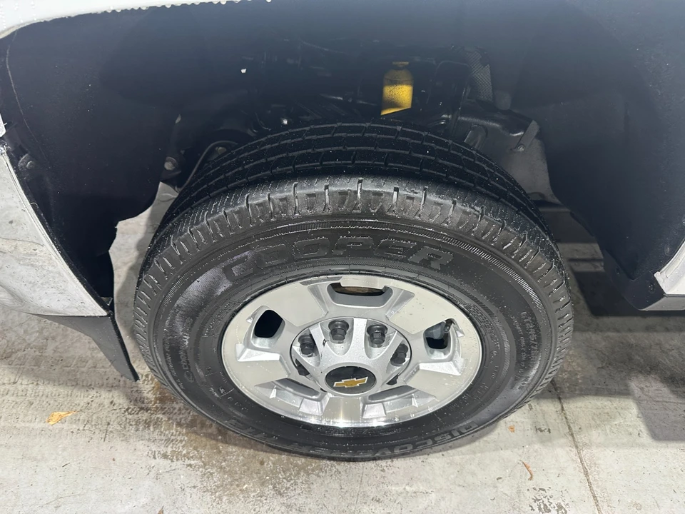 2018 Chevrolet Silverado Heavy Duty 3rd Gen - Image 3 of 21