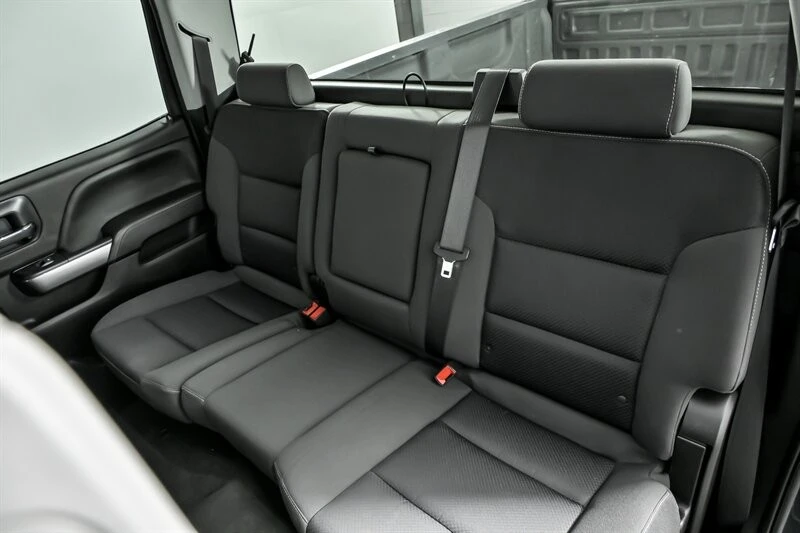 2018 Chevrolet Silverado Heavy Duty 3rd Gen - Image 20 of 21