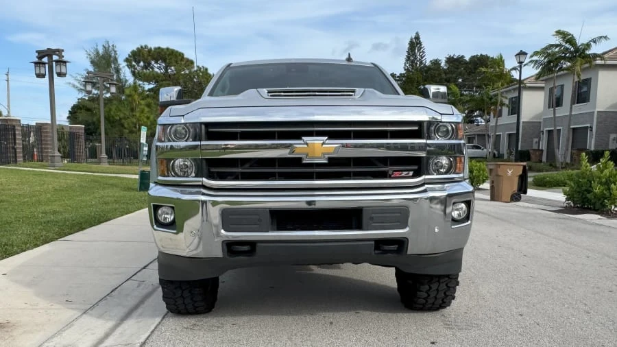 2018 Chevrolet Silverado Heavy Duty 3rd Gen - Image 4 of 12