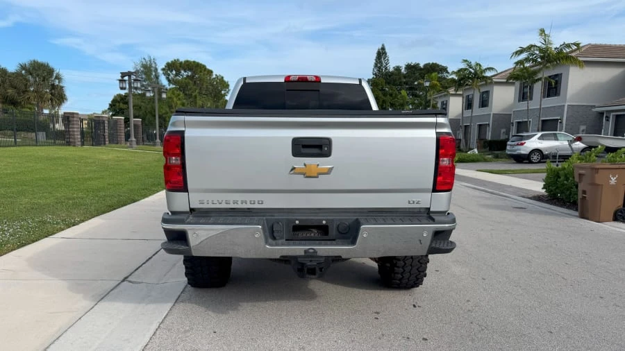 2018 Chevrolet Silverado Heavy Duty 3rd Gen - Image 5 of 12