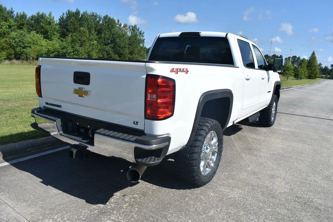 2018 Chevrolet Silverado Heavy Duty 3rd Gen - Image 4 of 20
