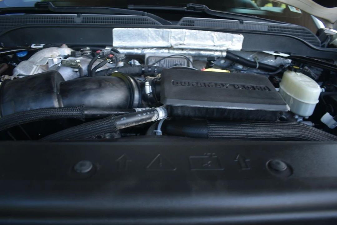 2018 Chevrolet Silverado Heavy Duty 3rd Gen - Image 19 of 20