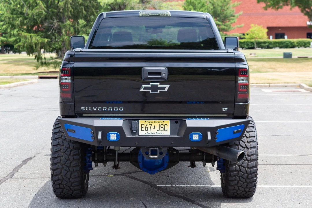 2018 Chevrolet Silverado Heavy Duty 3rd Gen - Image 5 of 31