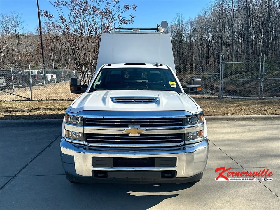 2018 Chevrolet Silverado Heavy Duty 3rd Gen - Image 2 of 21