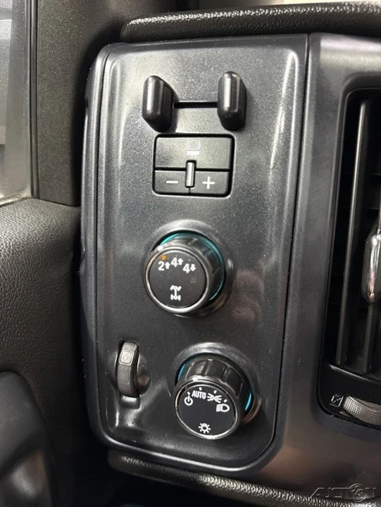 2018 Chevrolet Silverado Heavy Duty 3rd Gen - Image 20 of 21