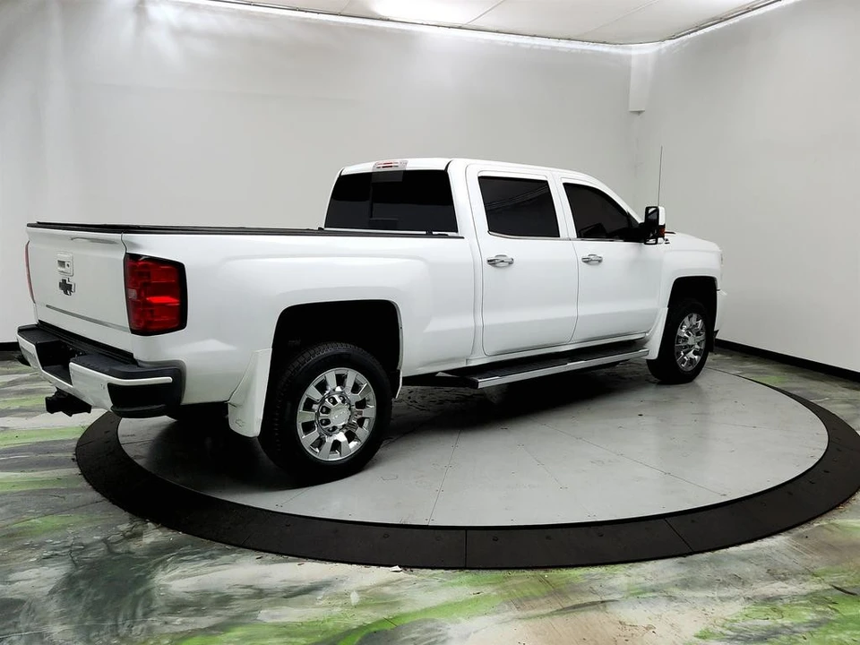 2018 Chevrolet Silverado Heavy Duty 3rd Gen - Image 5 of 12
