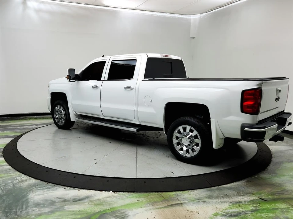 2018 Chevrolet Silverado Heavy Duty 3rd Gen - Image 7 of 12
