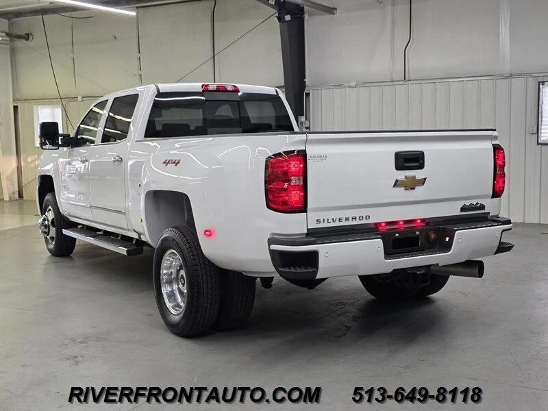 2018 Chevrolet Silverado Heavy Duty 3rd Gen - Image 10 of 31