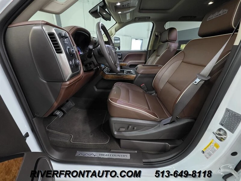 2018 Chevrolet Silverado Heavy Duty 3rd Gen - Image 3 of 31