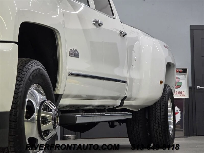 2018 Chevrolet Silverado Heavy Duty 3rd Gen - Image 19 of 31