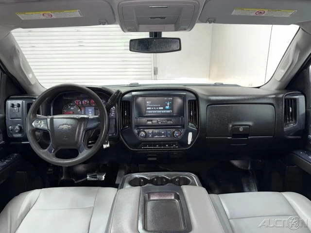 2018 Chevrolet Silverado Heavy Duty 3rd Gen - Image 15 of 24