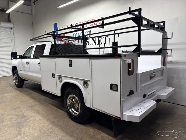 2018 Chevrolet Silverado Heavy Duty 3rd Gen - Image 10 of 24