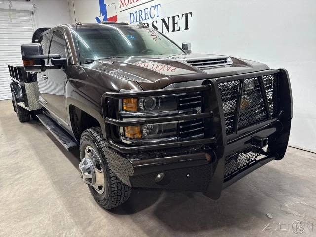 2018 Chevrolet Silverado Heavy Duty 3rd Gen - Image 2 of 21