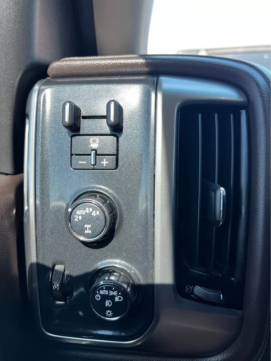 2018 Chevrolet Silverado 3rd Gen - Image 9 of 12