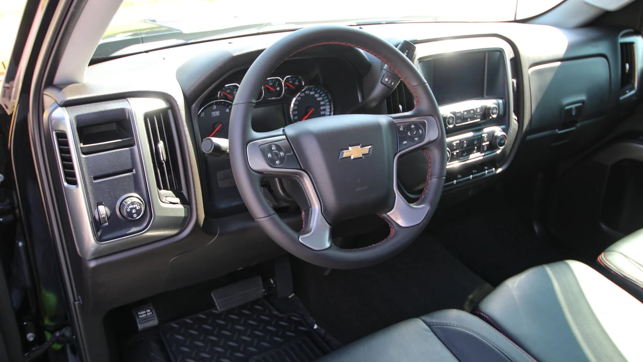 2018 Chevrolet Silverado 3rd Gen - Image 3 of 31