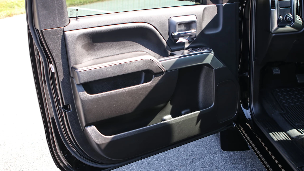 2018 Chevrolet Silverado 3rd Gen - Image 18 of 31