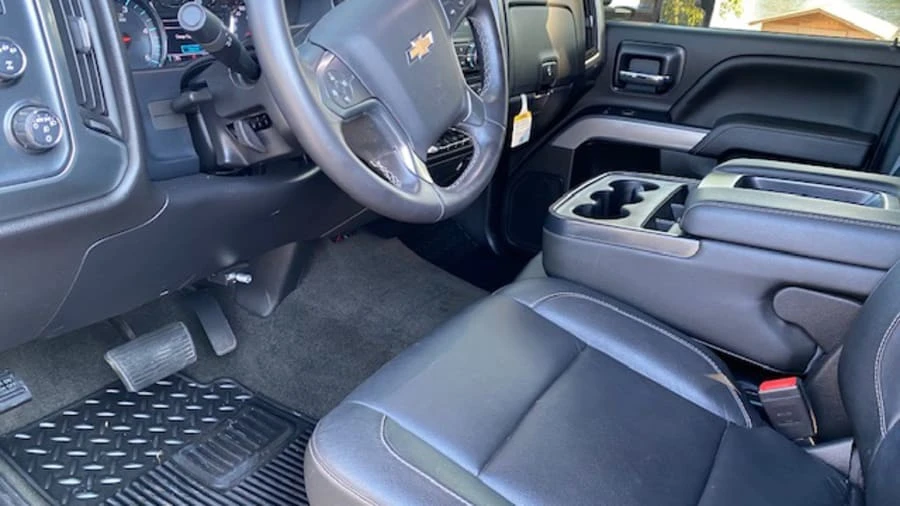 2018 Chevrolet Silverado 3rd Gen - Image 2 of 17