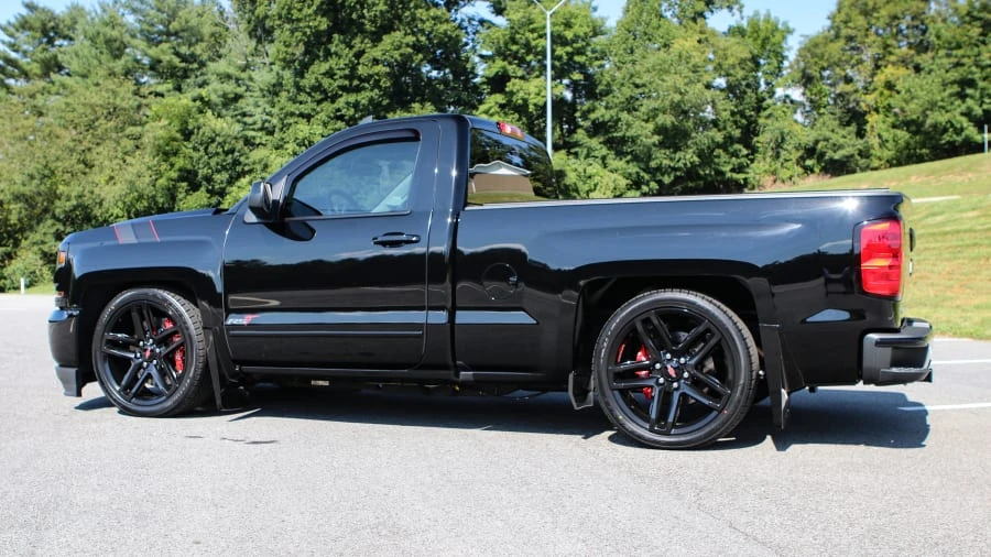 2018 Chevrolet Silverado 3rd Gen - Image 2 of 31