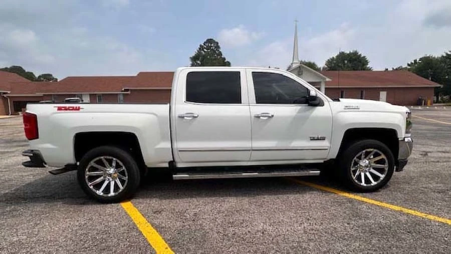 2018 Chevrolet Silverado 3rd Gen - Image 8 of 9