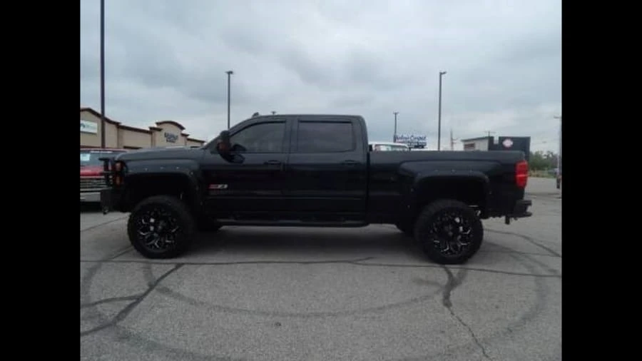 2018 Chevrolet Silverado 3rd Gen - Image 2 of 18