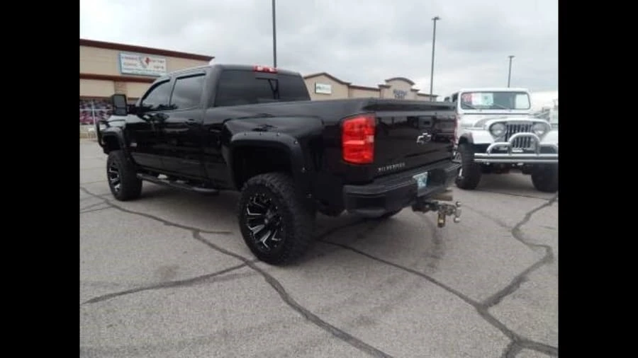 2018 Chevrolet Silverado 3rd Gen - Image 3 of 18