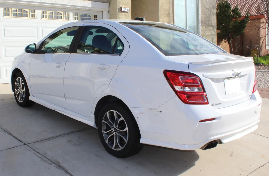 2018 Chevrolet Aveo/Sonic - Image 5 of 21