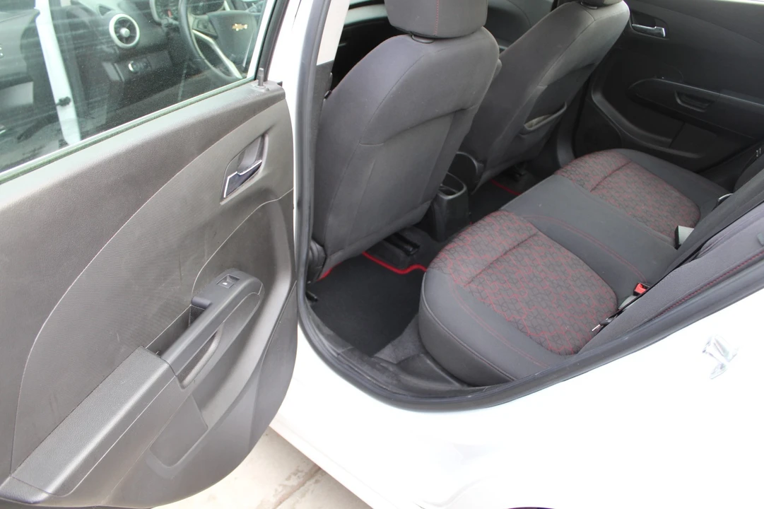 2018 Chevrolet Aveo/Sonic - Image 13 of 21
