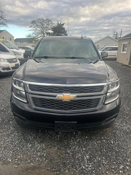 2018 Chevrolet Suburban 11th Gen - Image 8 of 12