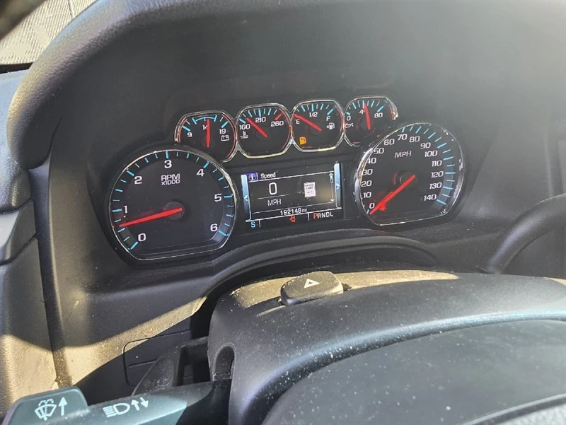 2018 Chevrolet Suburban 12th Gen - Image 21 of 21