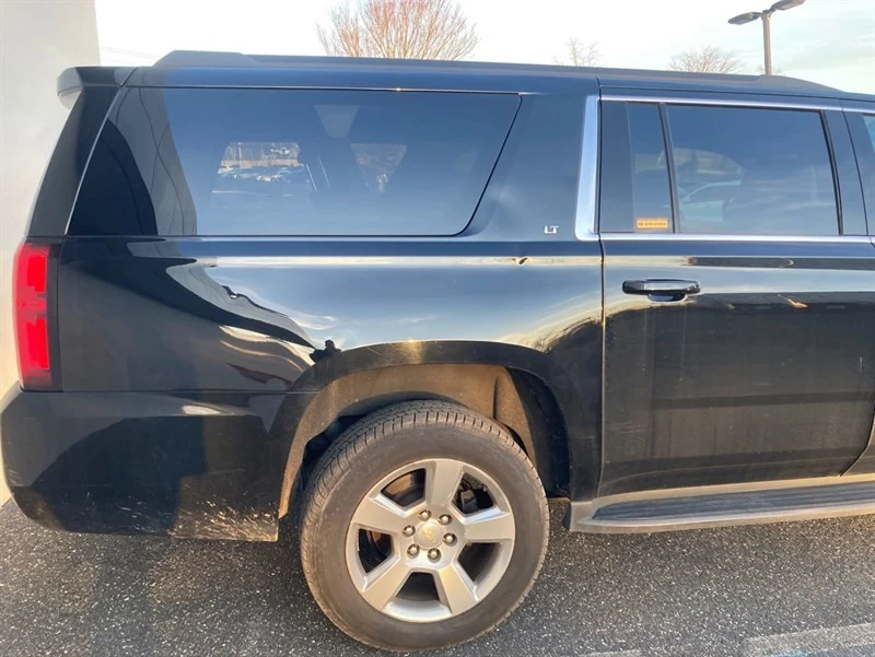 2018 Chevrolet Suburban 12th Gen - Image 7 of 21