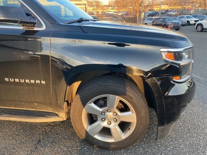 2018 Chevrolet Suburban 12th Gen - Image 5 of 21